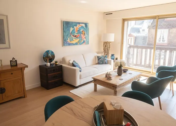 Castel Saint Clair * Довиль